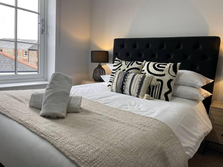 Trendy Apartment In Cardiff Free Parking Exteriör bild