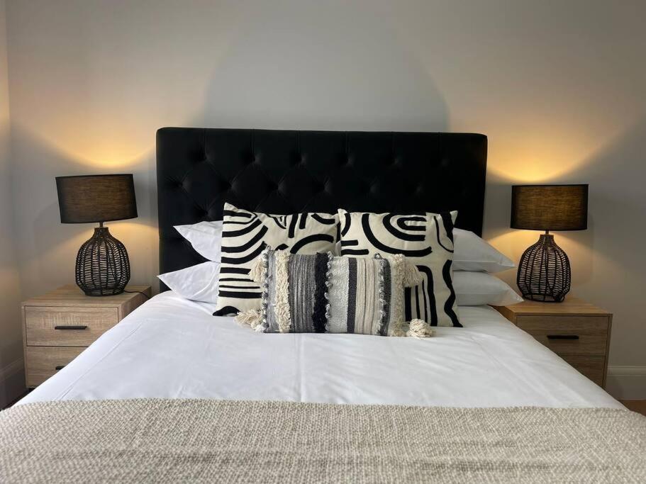 Trendy Apartment In Cardiff Free Parking Exteriör bild