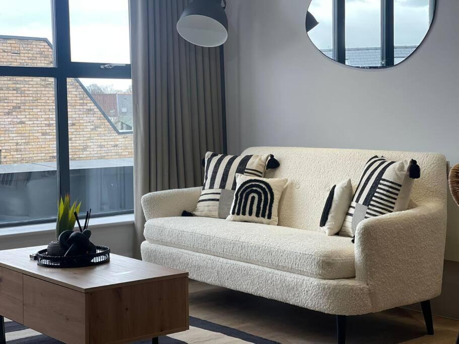 Trendy Apartment In Cardiff Free Parking Exteriör bild